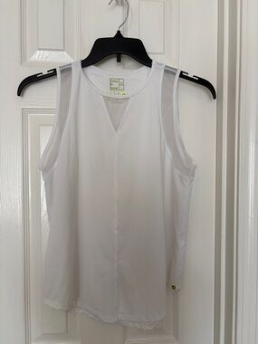 Lucky in Love tennis top white